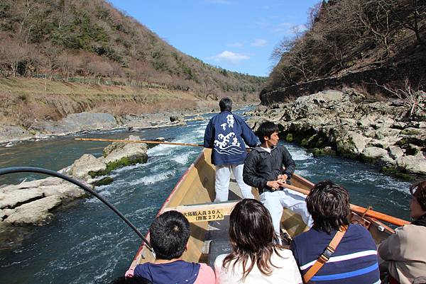 0326京都嵐山瑳峨野觀光火車、保津川遊船 (86).JPG