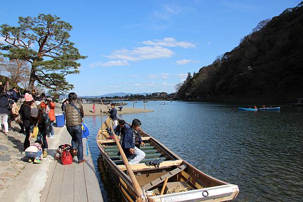 0326京都嵐山瑳峨野觀光火車、保津川遊船 (95).JPG