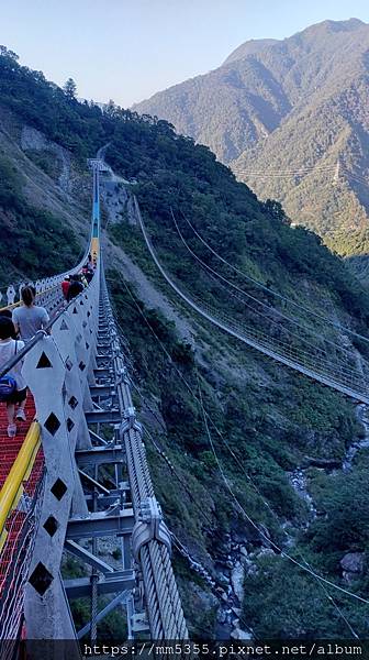 雙龍瀑布吊橋 (26).jpg