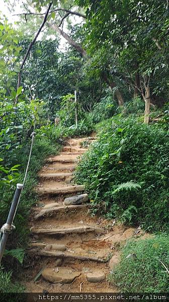 新竹縣芎林鄉石壁潭山、飛鳳山--120902