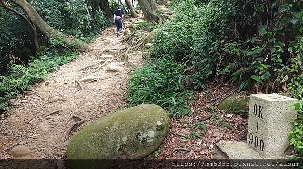 新竹縣芎林鄉石壁潭山、飛鳳山--120902