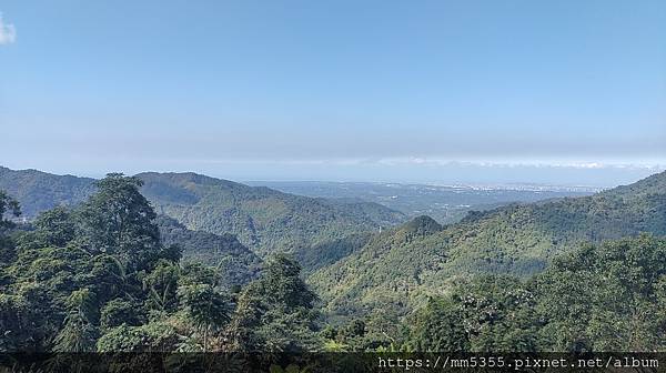 新竹縣北埔觀音寺金龜岩、一線天、五指山橫向步道繞一圈--11