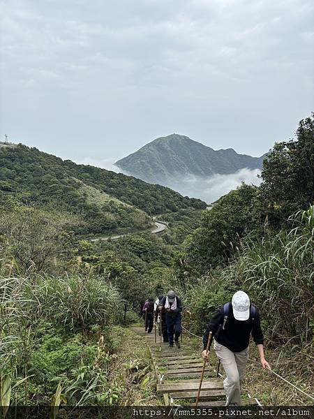 新北市瑞芳區石尾路步道、百二崁古道、貂山古道、黃金神社繞一圈