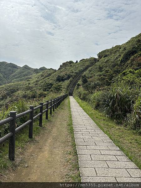 新北市瑞芳區石尾路步道、百二崁古道、貂山古道、黃金神社繞一圈