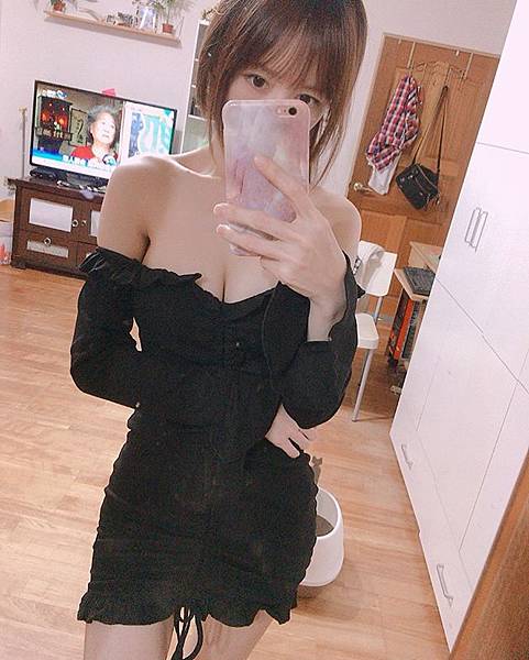 11 (57)