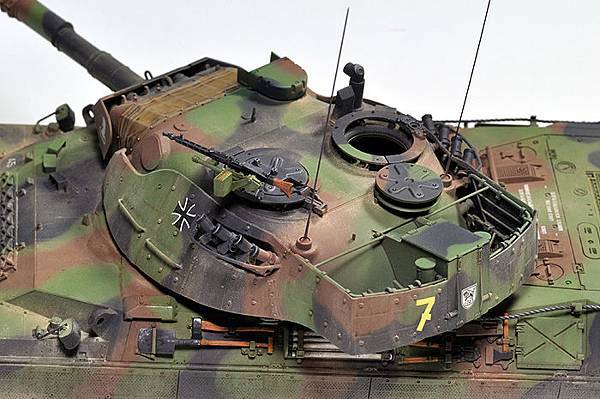 German Leopard1 A4_mmodel_ (8).jpg