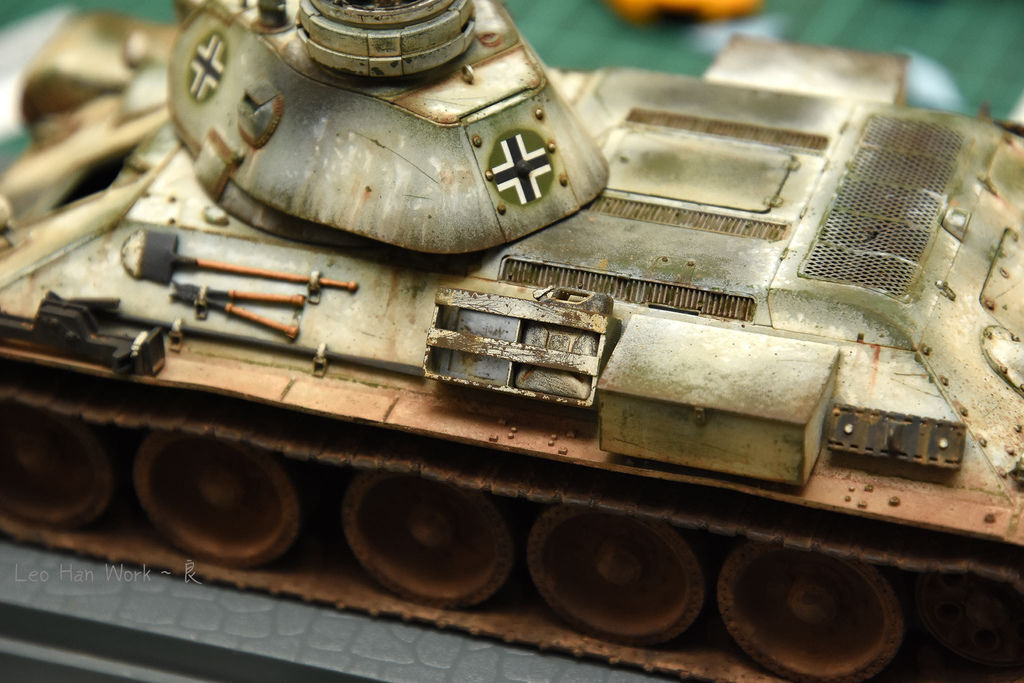 T-34-46-German-leohan_ (1).jpg