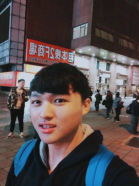 B612_20161124_190459.jpg