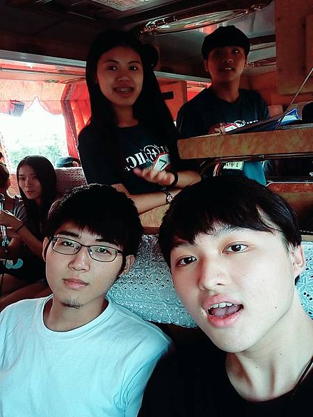 B612_20161008_094403.jpg