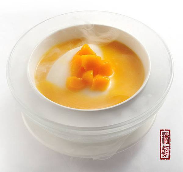 鮮芒果杏仁豆腐.jpg