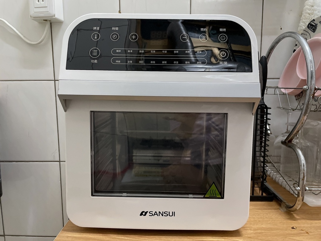 S__171843612.jpg SANSUI山水 12L旋風溫控智能氣炸烤箱SAF-553N 自動轉烤/不鏽鋼內膽 / 氣炸烤箱料理 中秋與家人朋友輕鬆烤肉