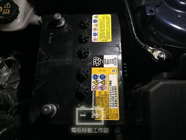 EFB-Q85L電瓶更換.jpg EFB-Q85L電瓶更換.jpg