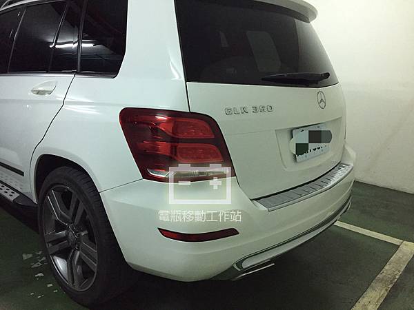 GLK350電池更換.jpg