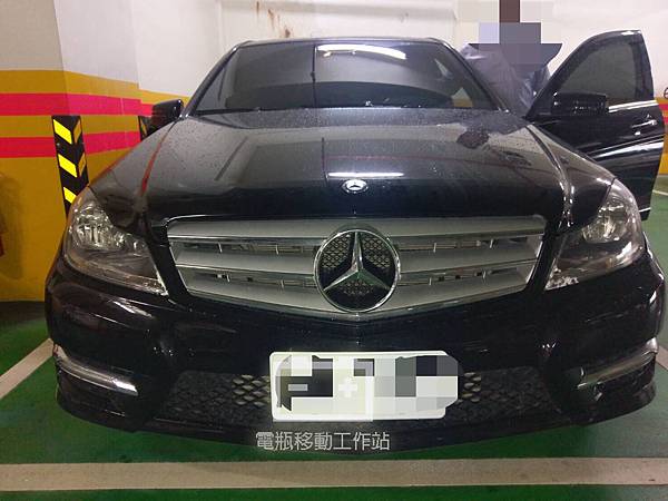 BENZ_C250.jpg BENZ_C250.jpg