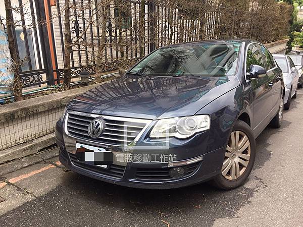 Passat電池沒電.jpg Passat電池沒電.jpg