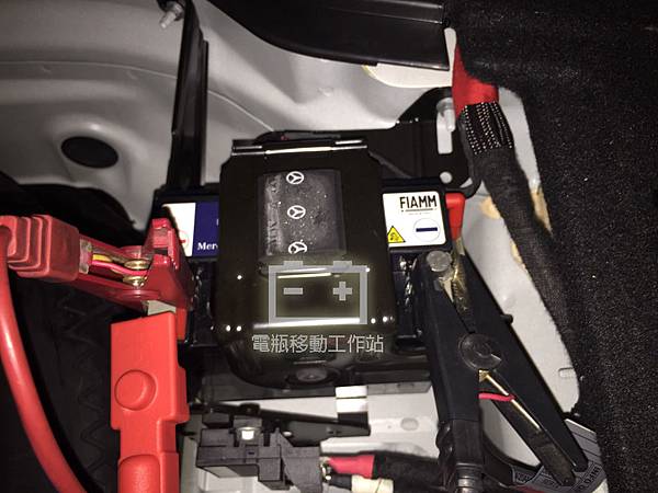 FIAMM賓士原廠輔助電池.jpg FIAMM賓士原廠輔助電池.jpg