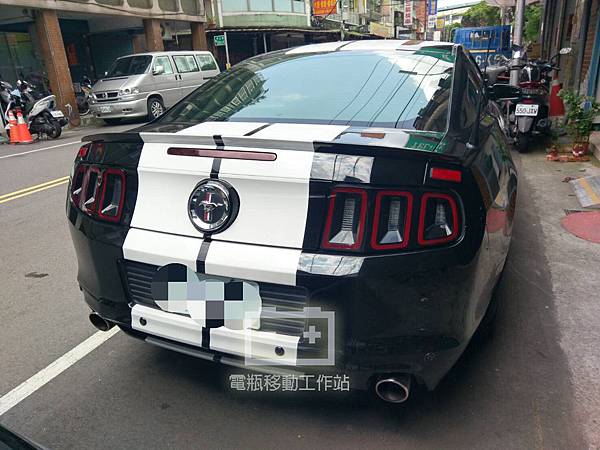 FORD野馬電池沒電.jpg FORD野馬電池沒電.jpg