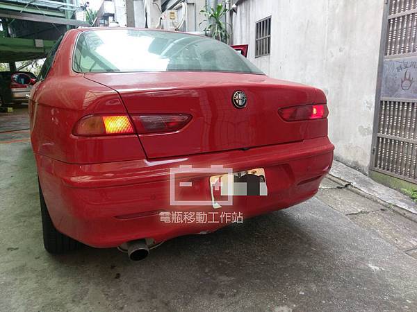 ALFA-ROMEO沒電發不動.jpg ALFA-ROMEO沒電發不動.jpg