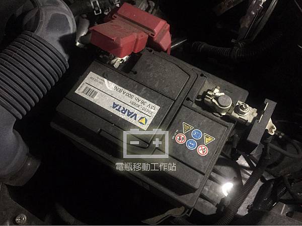 suzuki原廠varta電池.jpg suzuki原廠varta電池.jpg