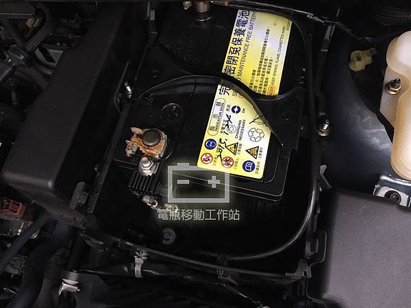 馬自達原廠電瓶.jpg 馬自達原廠電瓶.jpg