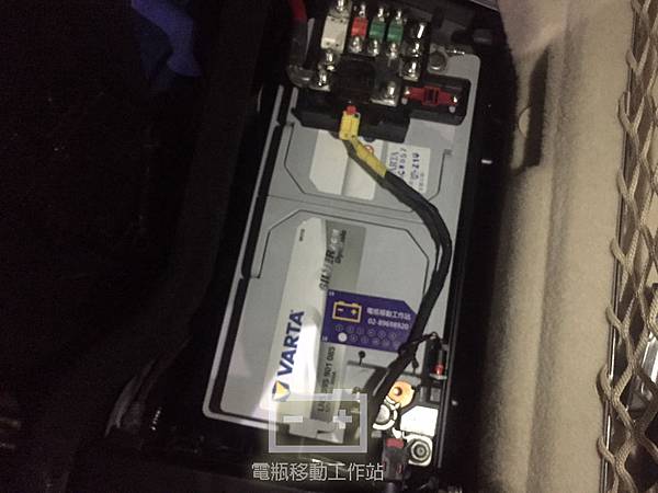 VARTA華達AGM電瓶.jpg VARTA華達AGM電瓶.jpg