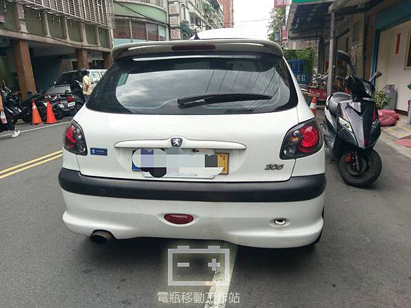 PEUGEOT206電瓶沒電.jpg PEUGEOT206電瓶沒電.jpg
