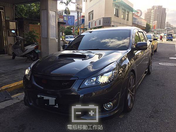 SUBARU速霸陸電瓶更換.jpg SUBARU速霸陸電瓶更換.jpg