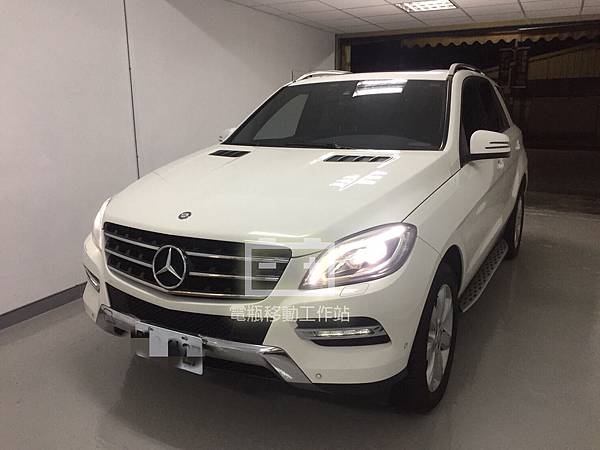 ML350電瓶更換.jpg