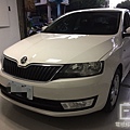 SKODA斯克達電瓶更換.jpg