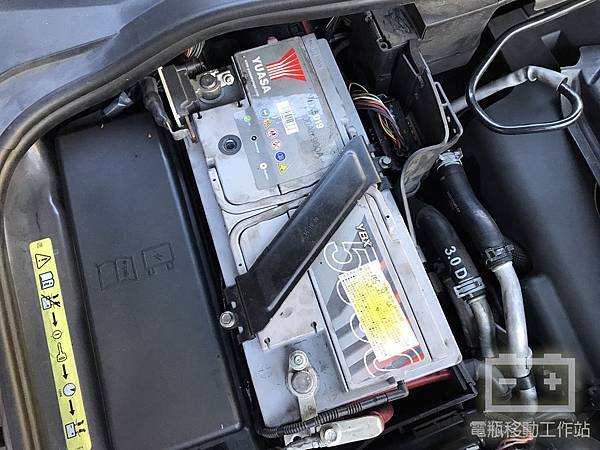 YUASA湯淺100安培電瓶.jpg YUASA湯淺100安培電瓶.jpg