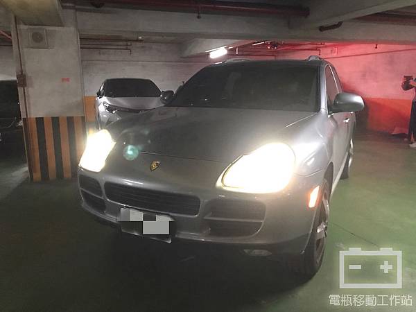 凱彥電瓶更換.jpg 凱彥電瓶更換.jpg