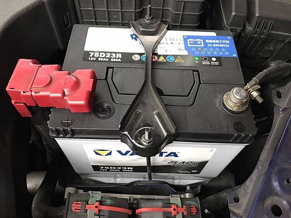 VARTA華達75D23L電瓶.jpg VARTA華達75D23L電瓶.jpg