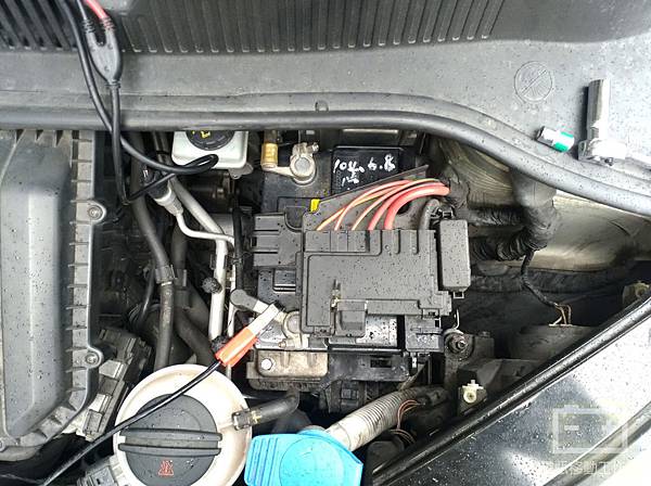 YUASA電瓶.jpg YUASA電瓶.jpg