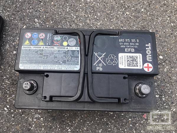 MOLL原廠EFB電瓶.jpg MOLL原廠EFB電瓶.jpg