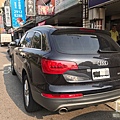 AUDI_Q7電瓶更換.jpg