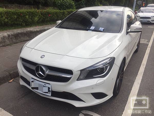 CLA200電瓶更換.jpg CLA200電瓶更換.jpg