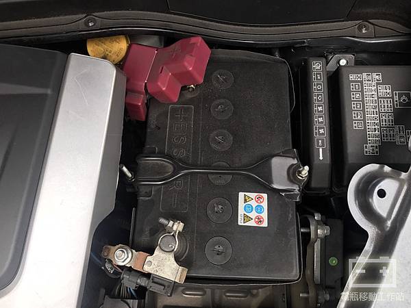 納智捷原廠YUASA湯淺S85R電瓶.jpg 納智捷原廠YUASA湯淺S85R電瓶.jpg