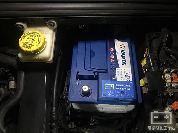 VARTA華達原廠電池.jpg VARTA華達原廠電池.jpg