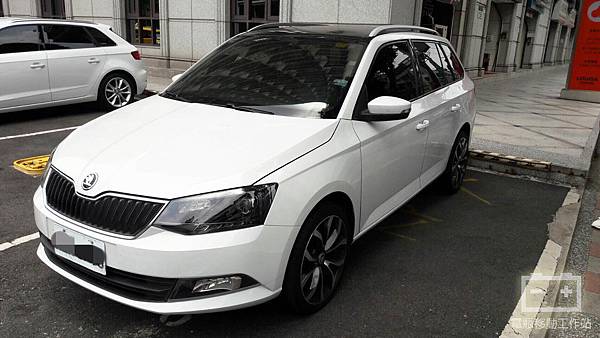 斯克達FABIA汽車電瓶.jpg 斯克達FABIA汽車電瓶.jpg