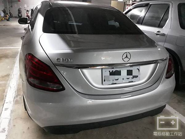 C180電瓶更換.jpg C180電瓶更換.jpg