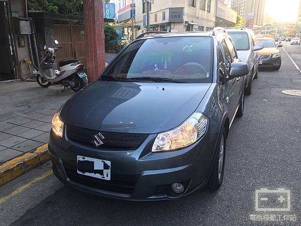 SX4電瓶沒電發不動.jpg SX4電瓶沒電發不動.jpg