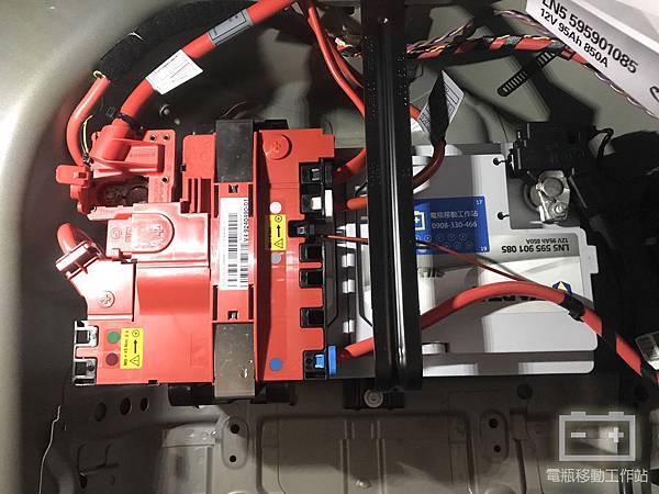 VARTA華達90AGM電瓶.jpg VARTA華達90AGM電瓶.jpg