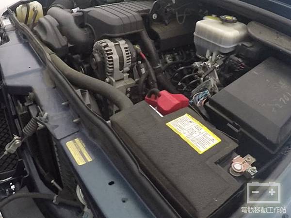 H2原車電瓶.jpg H2原車電瓶.jpg