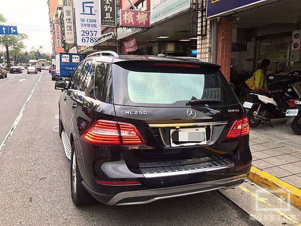 ML250電瓶沒電發不動.jpg ML250電瓶沒電發不動.jpg