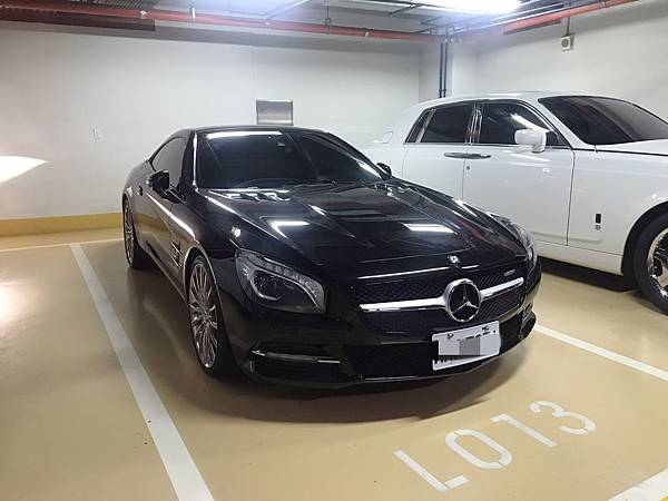 BENZ賓士SL500AMG電瓶更換.jpg BENZ賓士SL500AMG電瓶更換.jpg