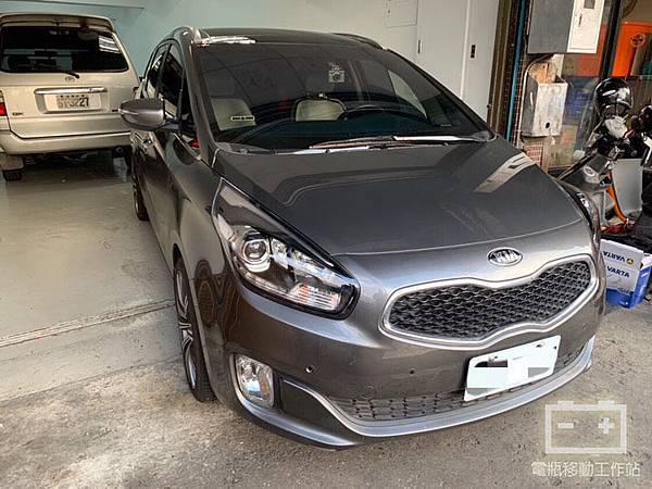 Euro carens 沒電.jpg Euro carens 沒電.jpg