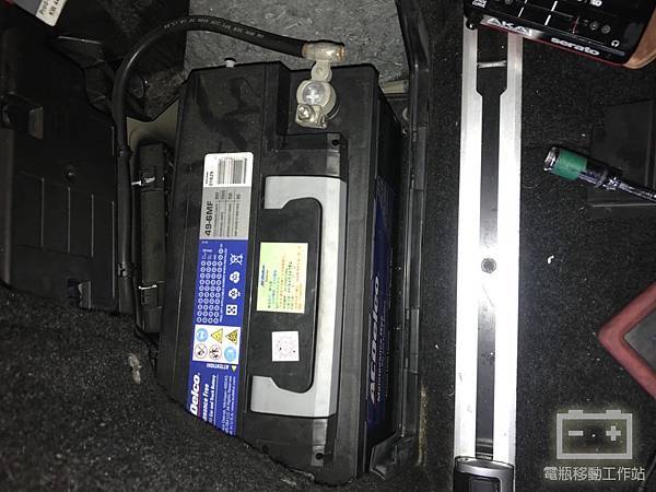 acdelco德科100安培電瓶.jpg acdelco德科100安培電瓶.jpg