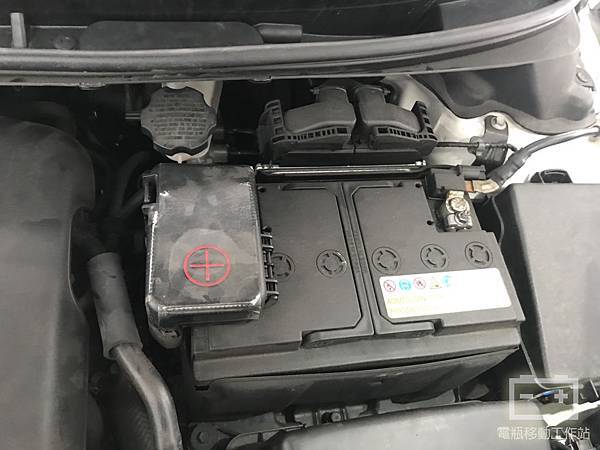 現代原廠電瓶.jpg 現代原廠電瓶.jpg