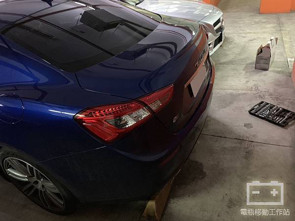 瑪莎拉蒂S Q4電瓶沒電.jpg 瑪莎拉蒂S Q4電瓶沒電.jpg