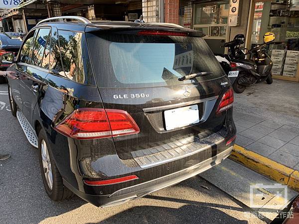 賓士GLE電瓶更換.jpg 賓士GLE電瓶更換.jpg